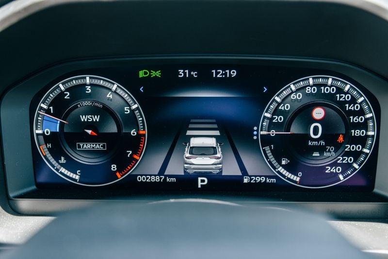 Mitsubishi Outlander Image